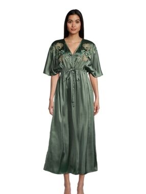 NWT World Market Mira Laurel Green Satin Floral Embroidered Kaftan Dress Size XS